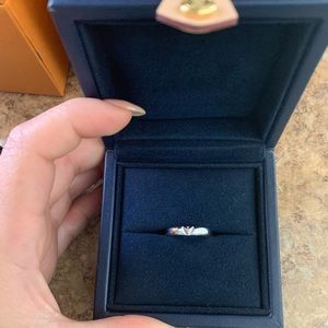 LV Volt multi wedding band, white gold